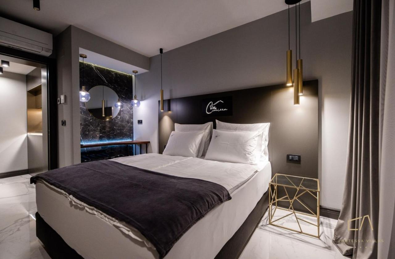 Luxury Apartments In Villa Curiera مالينسكا المظهر الخارجي الصورة