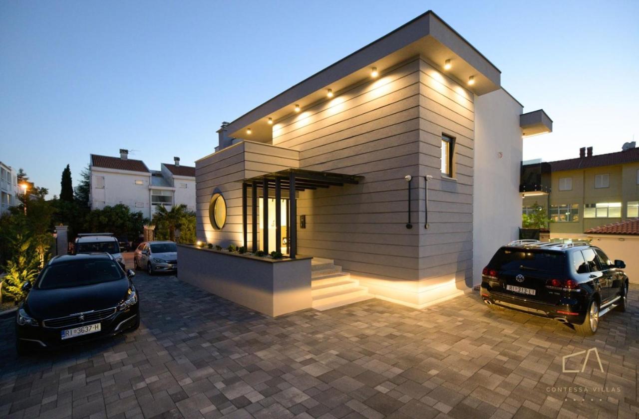 Luxury Apartments In Villa Curiera مالينسكا الغرفة الصورة
