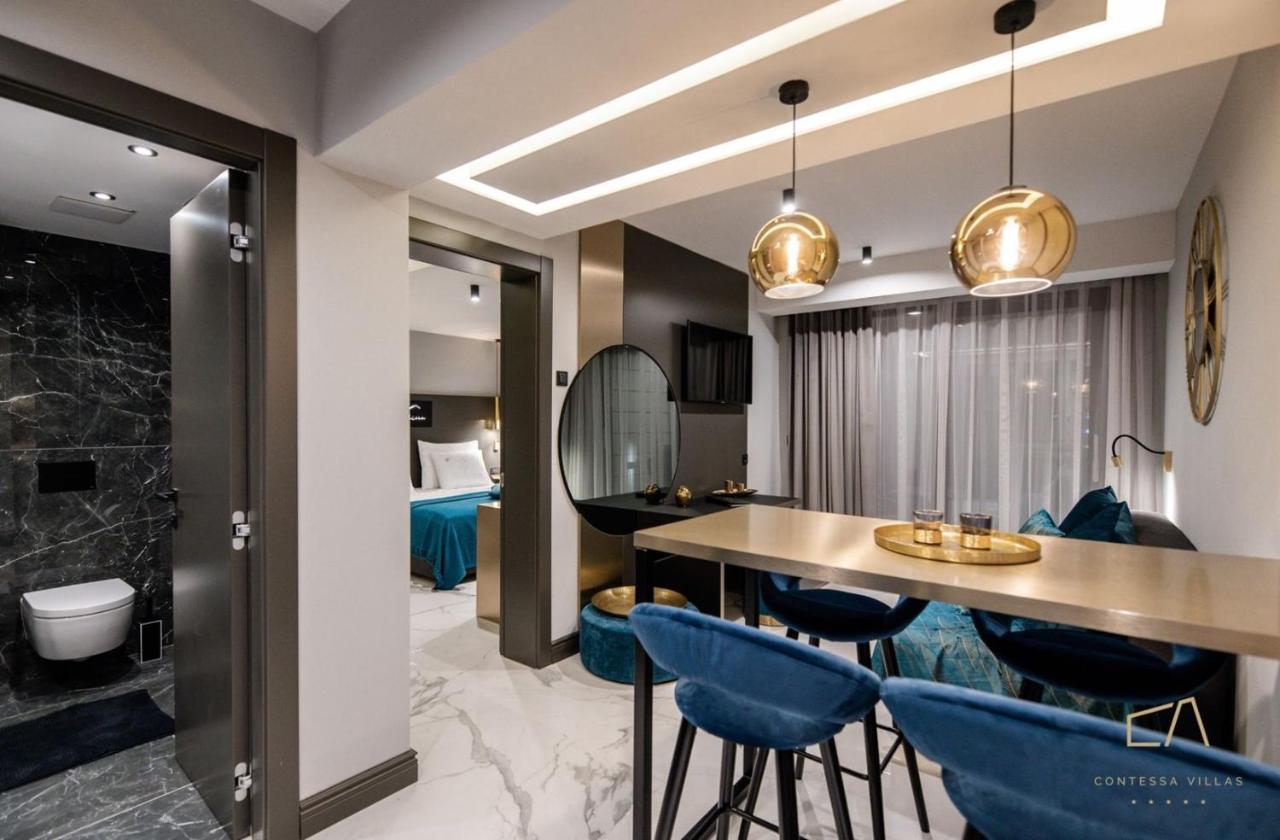 Luxury Apartments In Villa Curiera مالينسكا الغرفة الصورة
