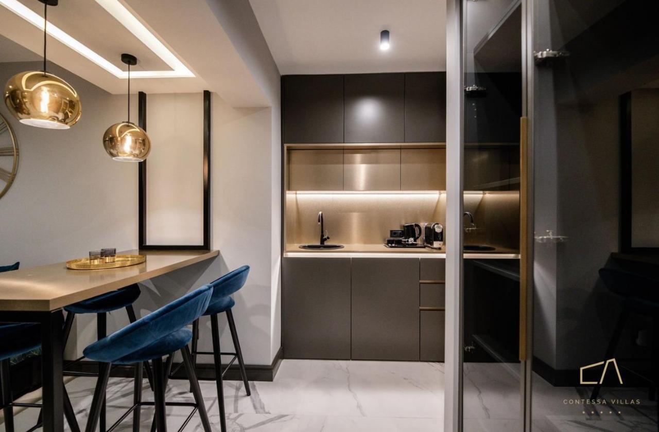 Luxury Apartments In Villa Curiera مالينسكا الغرفة الصورة