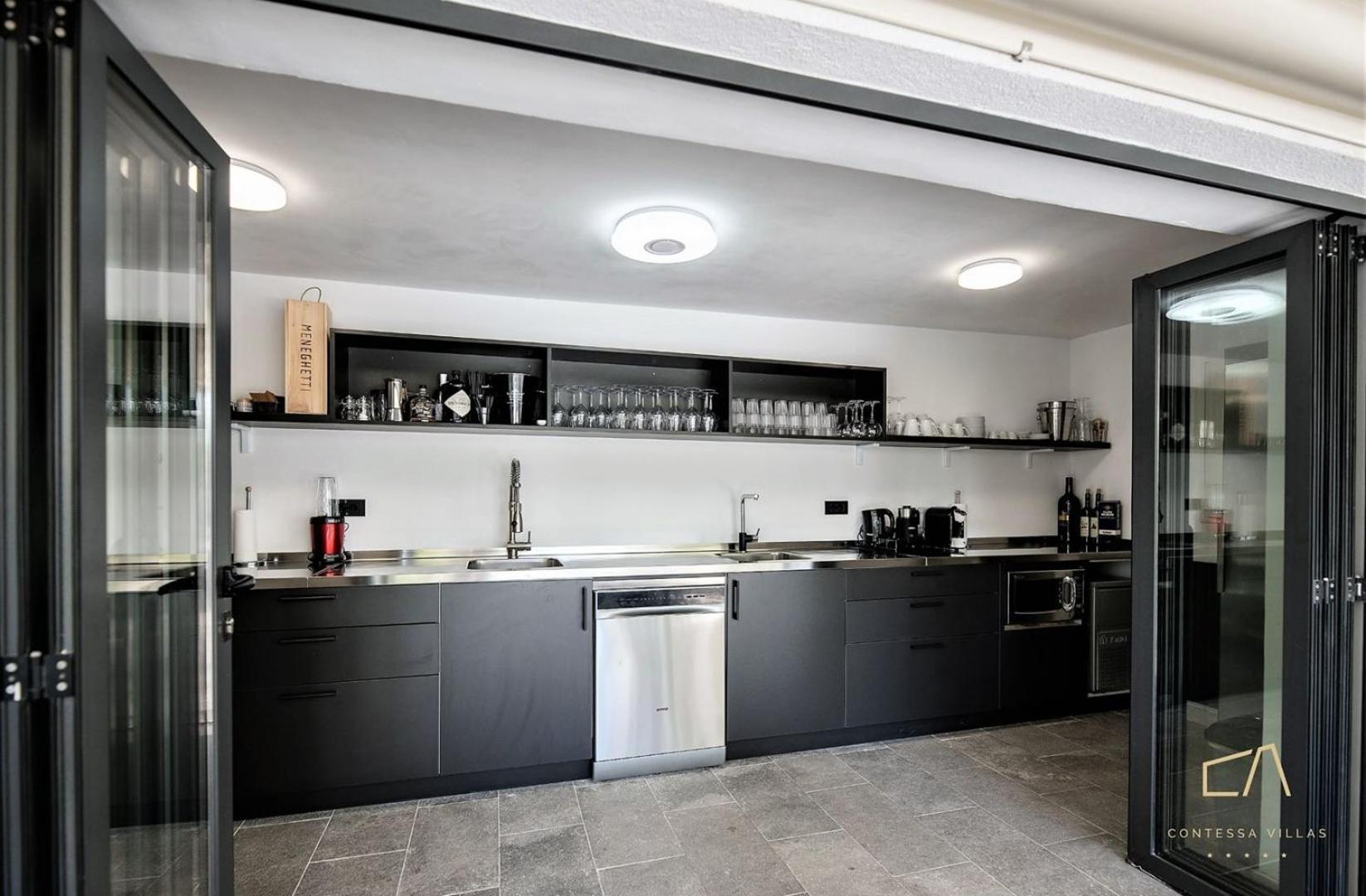Luxury Apartments In Villa Curiera مالينسكا المظهر الخارجي الصورة
